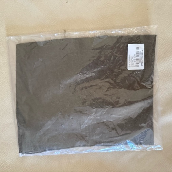 THE SIMPLE FOLK The Knit Scarf - Picture 6 of 9